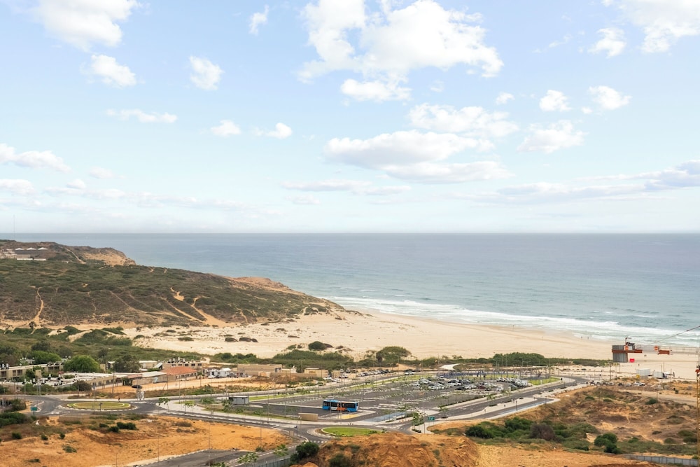Poleg Beach Seaview Stay by Sea N' Rent