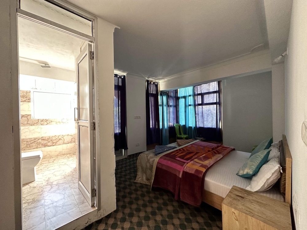 Turtuk Ashoor Guest House view 3