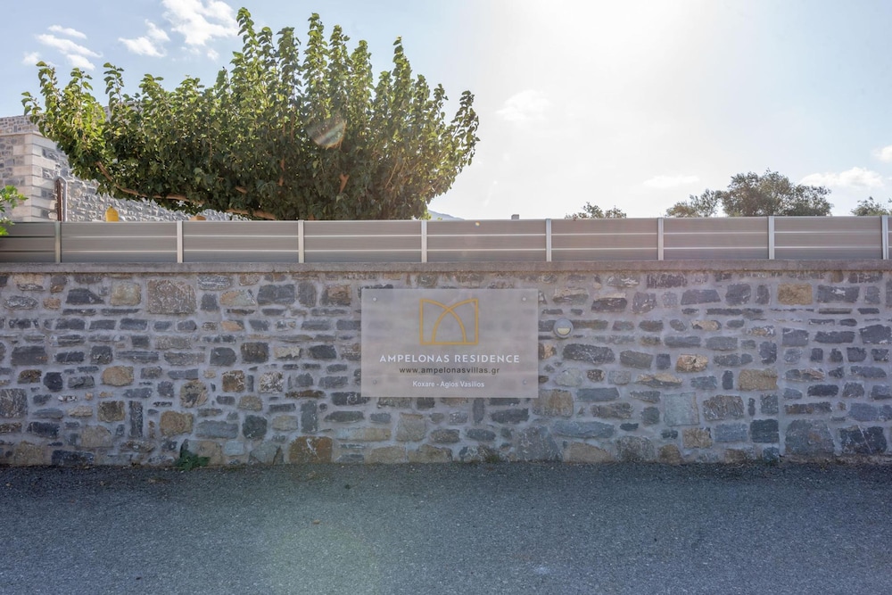 Villa Vilana With Private Pool