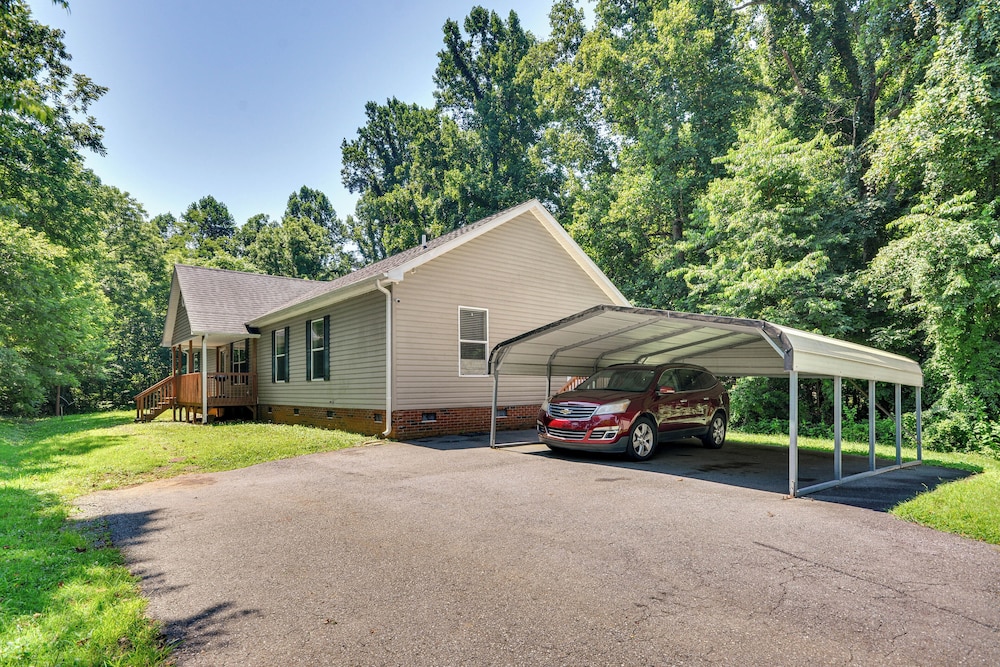 Peaceful Family Retreat in Winston-salem