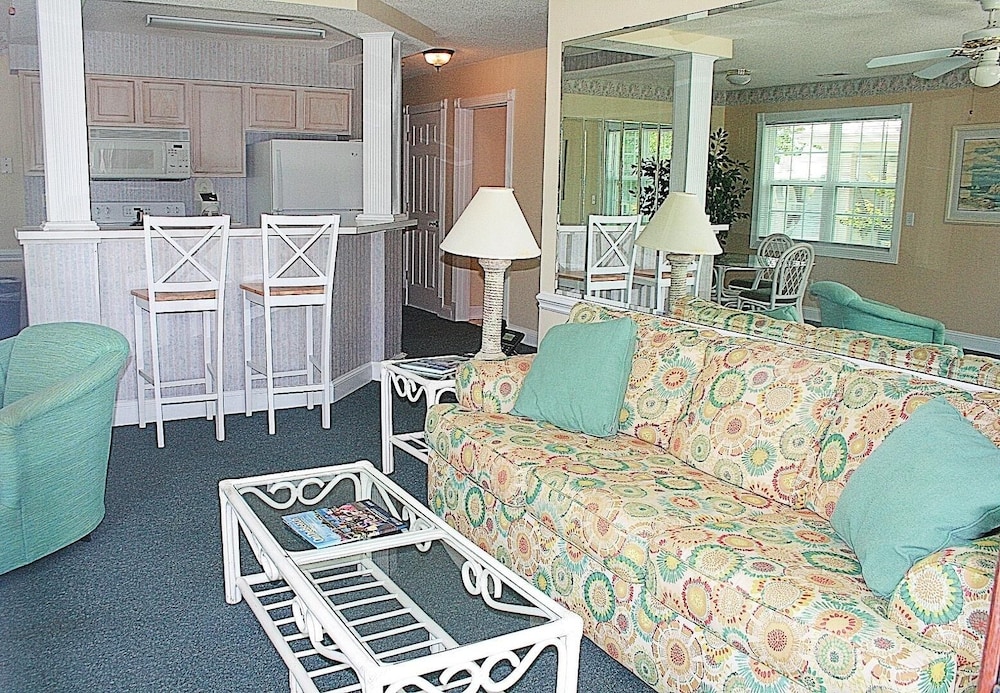 Golf View Villa 709 with Full Kitchen Brunswick Plantation Resort and Golf by RedAwning