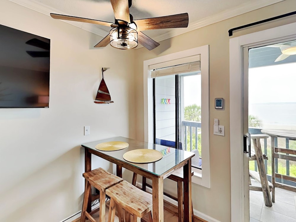 Beach Racquet A218 - Tybee Palms by Tybee Vacation Rentals
