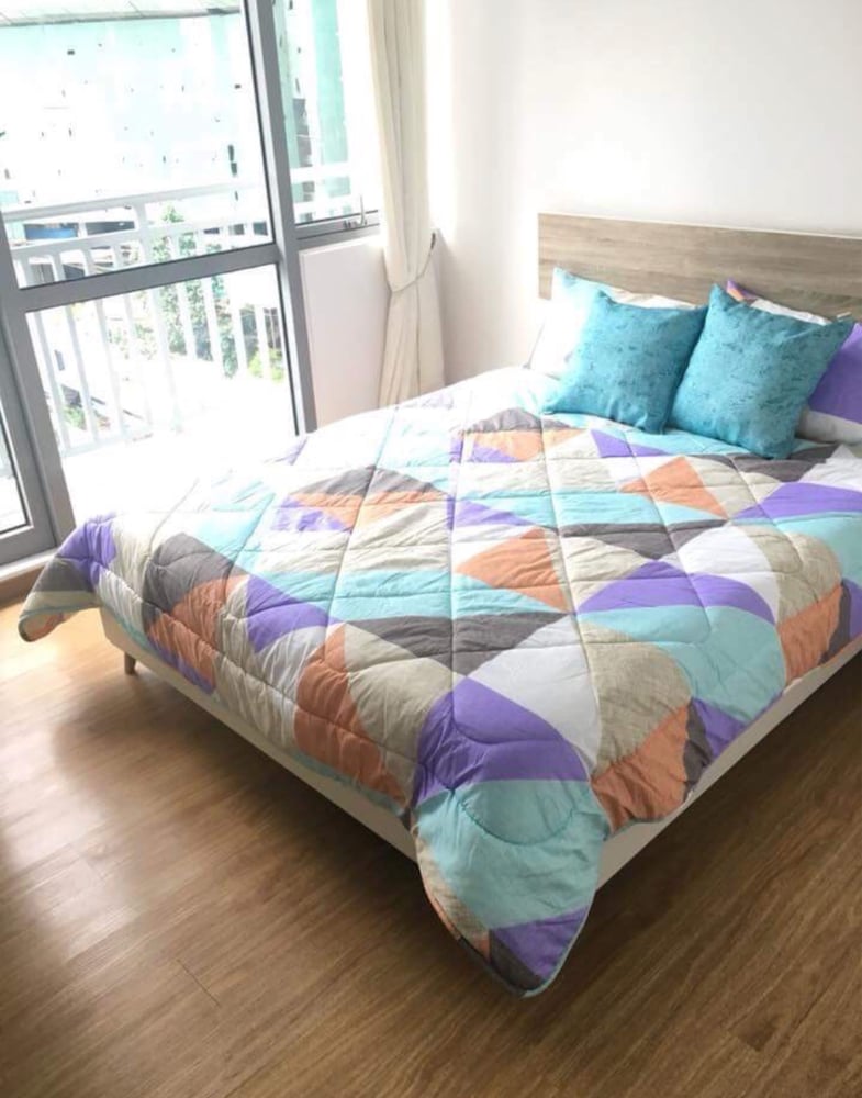 2 Bedroom Suite by Nezpril at Acqua Residence Manila