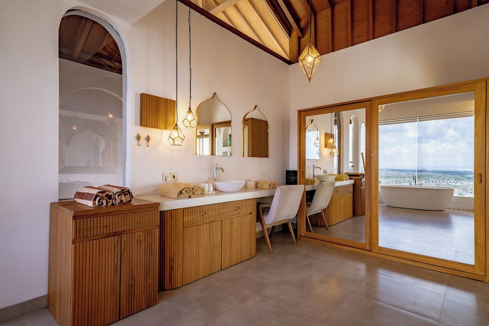 La Concha Villa and Studio Bingin
