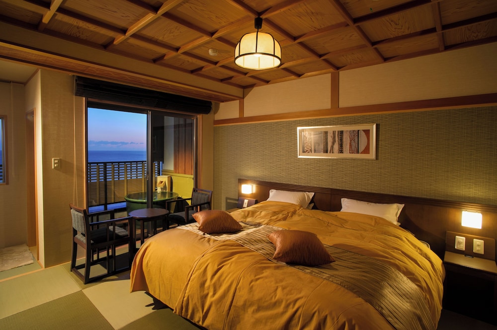 Inatori Toukai Hotel Yuen