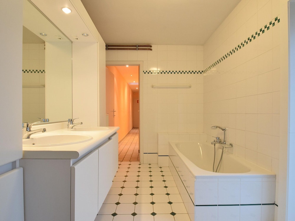 Beautifully Renovated House Centrally Located