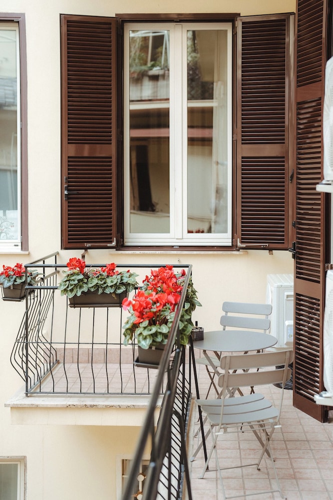 Lifestyle and Suites