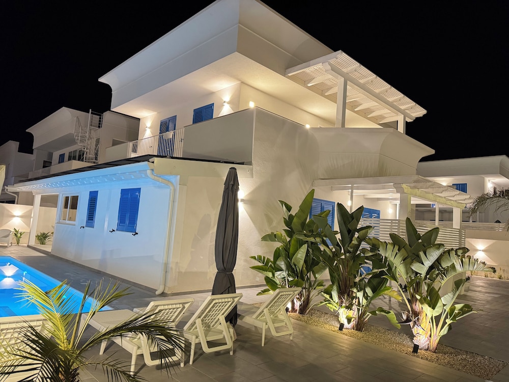ONDA BIANCA LUXURY APARTMENTS