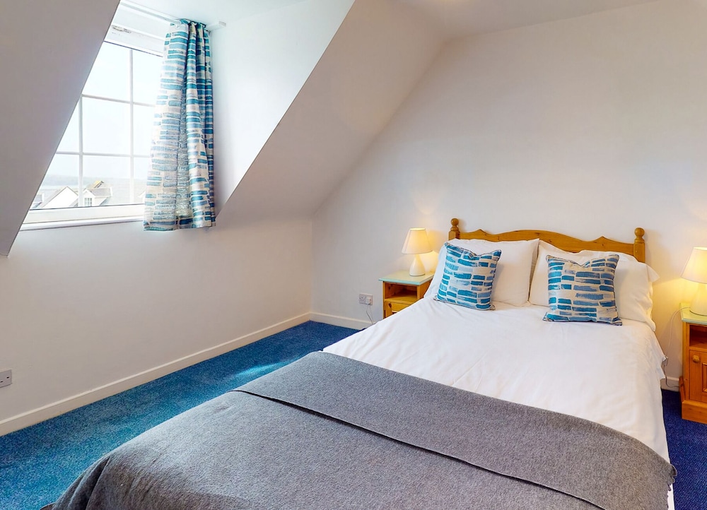 Dingle Harbour Cottages view 2
