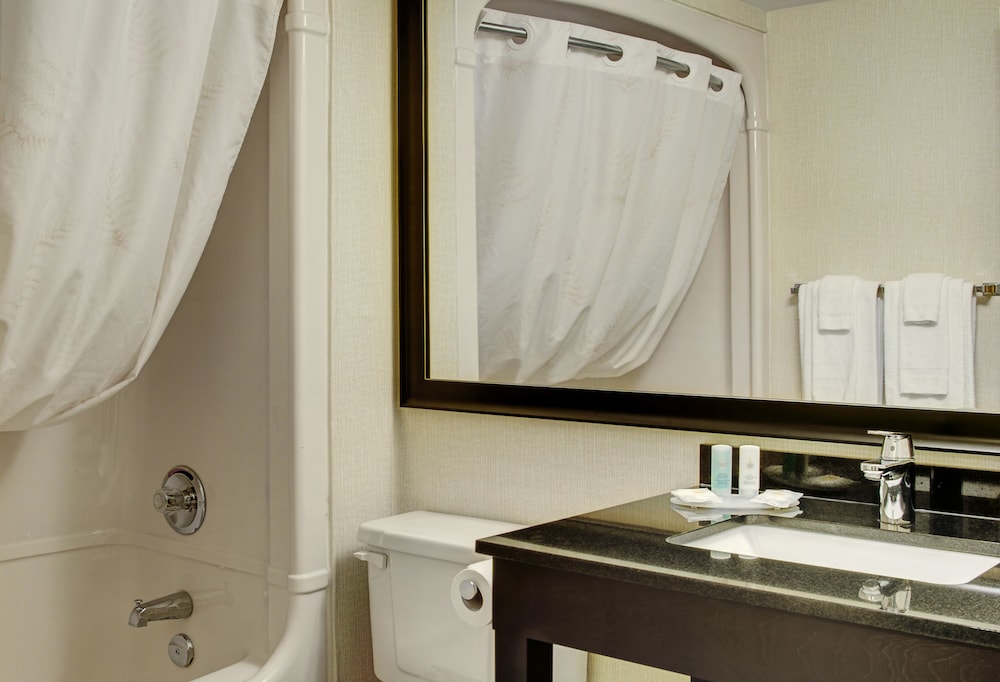 Brantford Vacations - Comfort Inn Brantford - Property Image 7