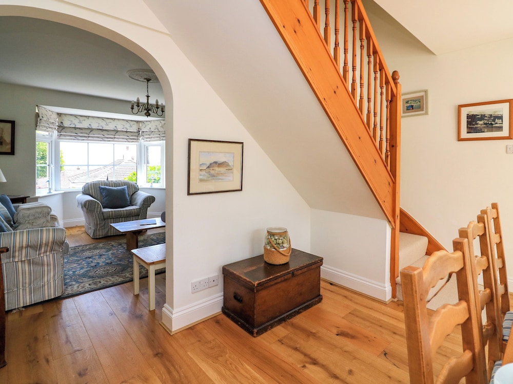 Marine Cottage