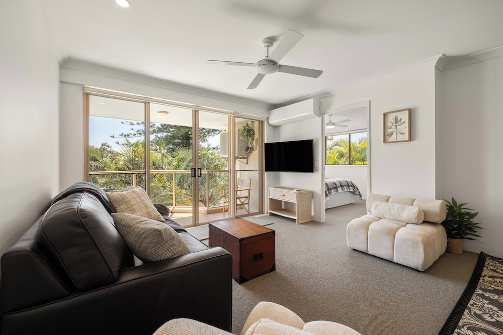 Beach Break Apartment 65
