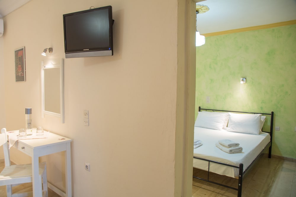 Aristides Studios