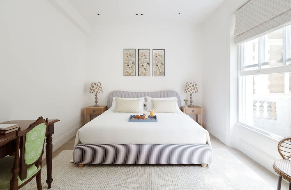 Luxurious 3-bedroom Notting Hill