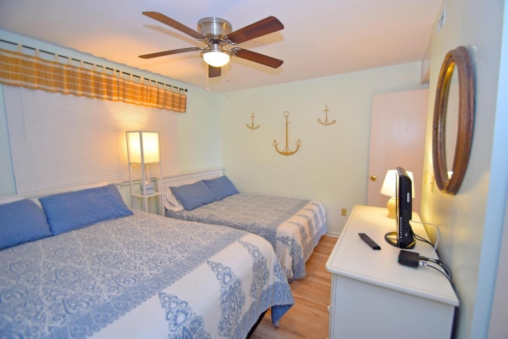Raffles 206 1 Bedroom Condo by RedAwning view 2