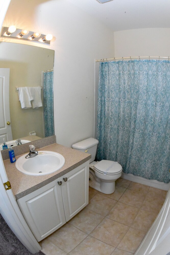 Davenport Vacation Homes by Shine FM