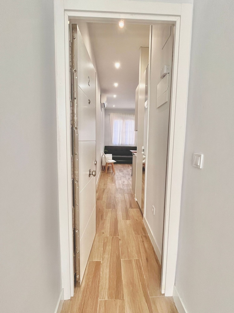 Ifema II in Madrid With 1 Bathrooms