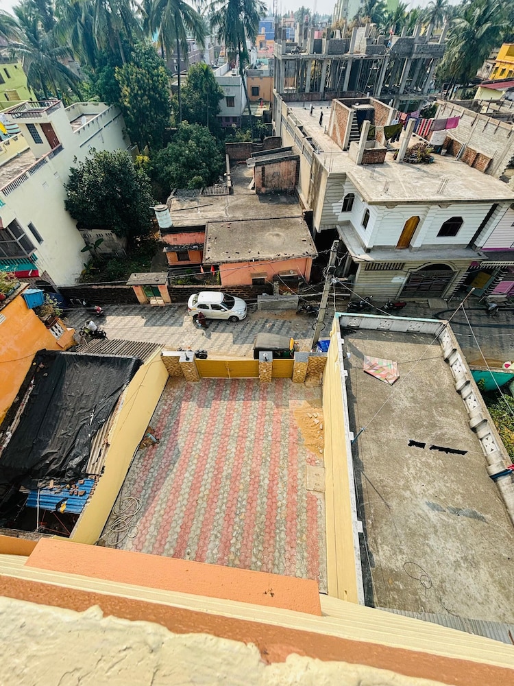 Goroomgo Golden Homes Puri view 3