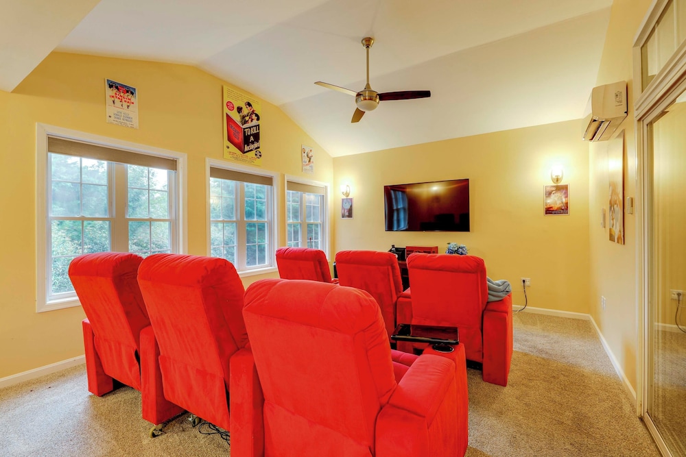 3 Mi to Bethany Beach: Family Home w/ Movie Room!