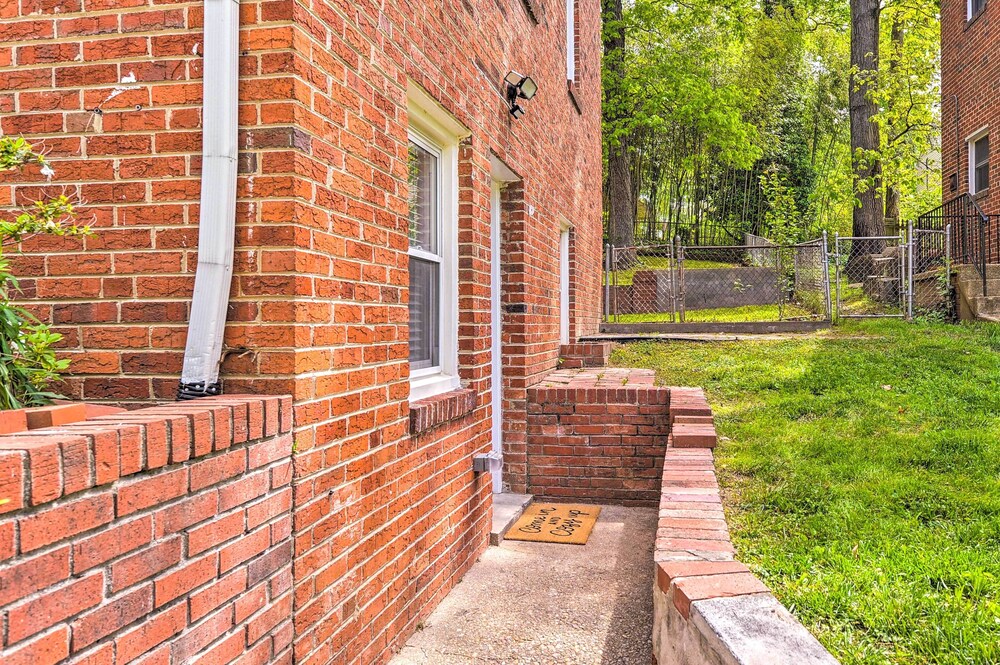 Takoma Park Apt w/ Wood Fire Pit < 8 Mi to DC - Property Image 11