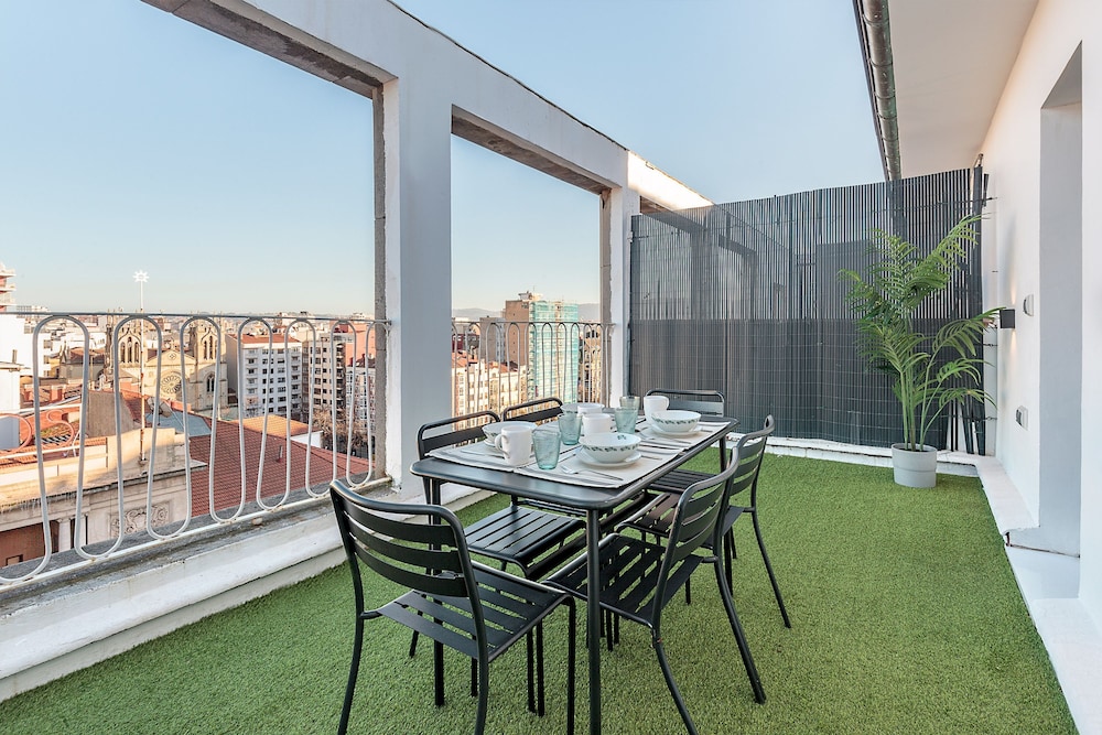 Exclusive Penthouse Near Jovellanos Theatre Jovellanos Terrace