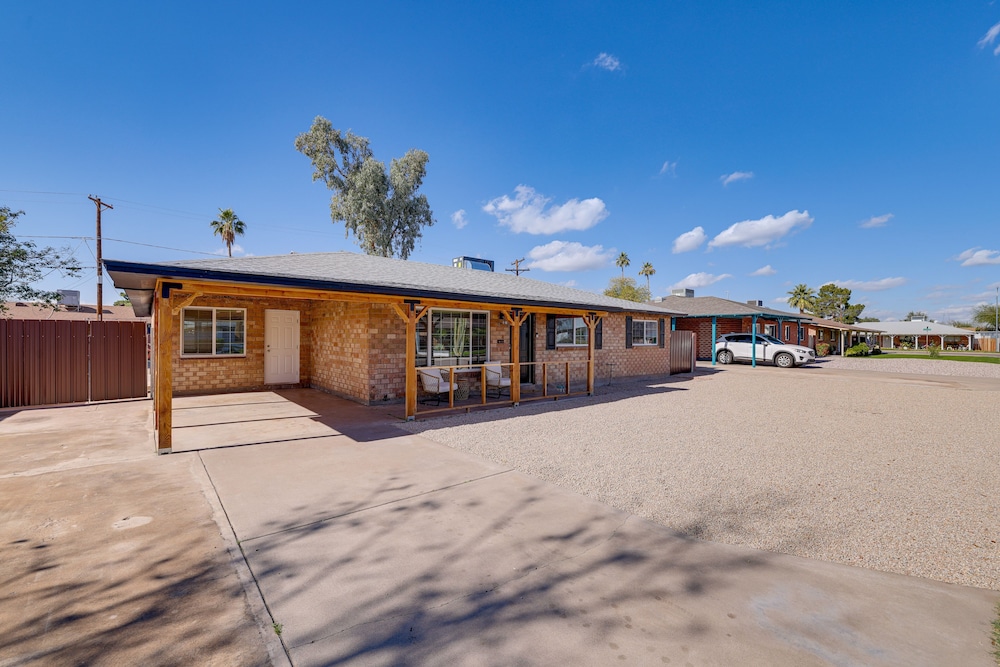 3 Mi to Old Town: Home w/ Game Room in Scottsdale! view 2