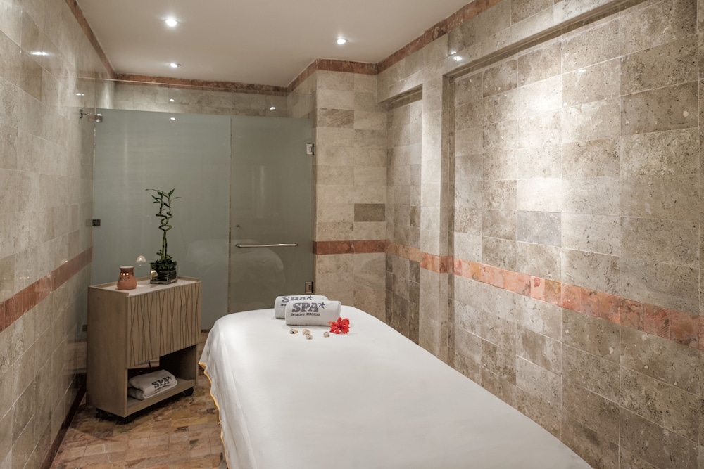 Iberostar Waves Quetzal - Property Image 33