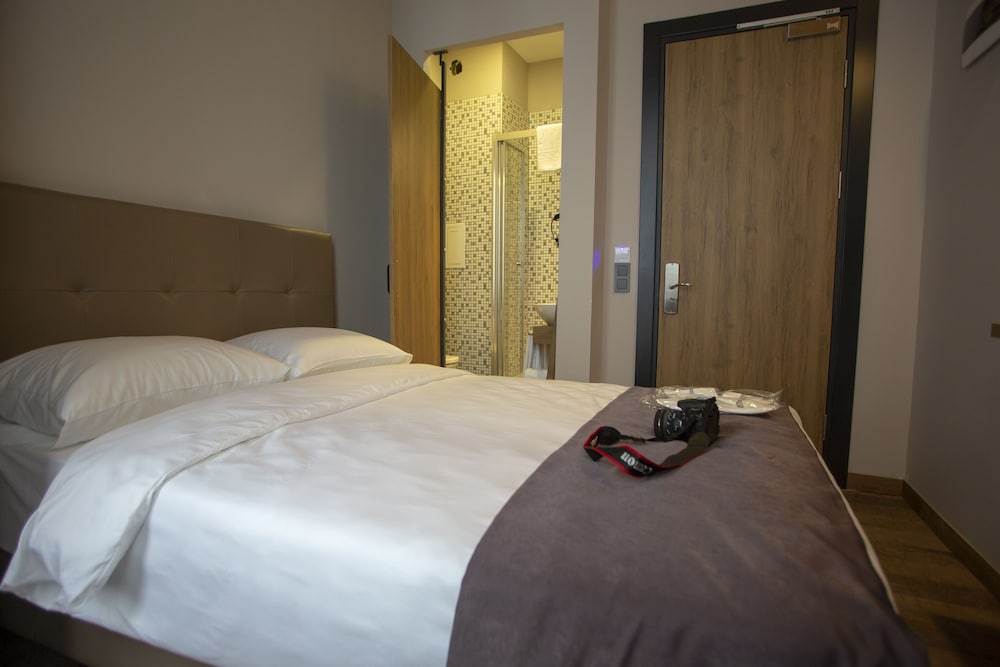 Jurnal Otel - Image 36