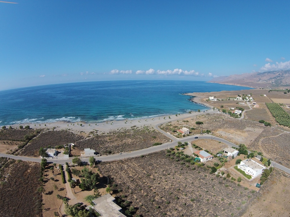 Kallicrates Village