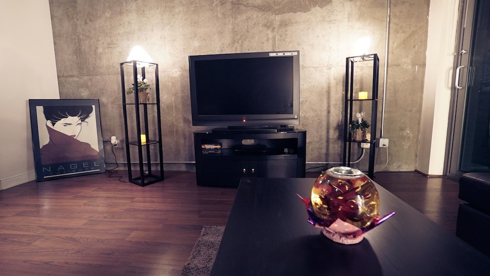 New Lyfe Finest Luxury Apartment