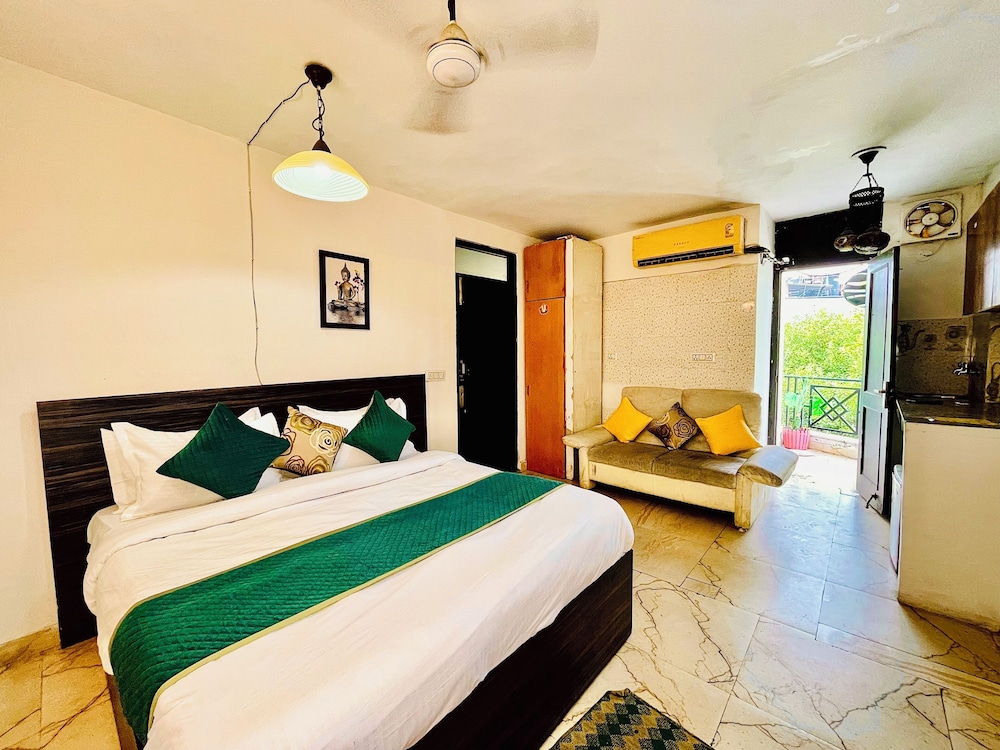 Hotel Hauz Khas Inn