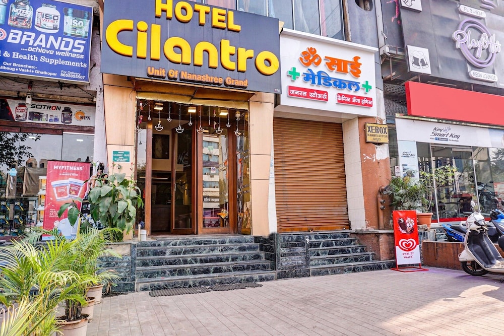 Elegant Stays in Downtown Bangalore