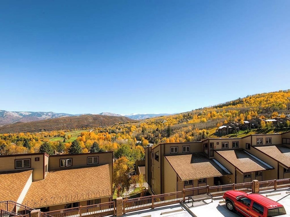 Snowmass Mountain by Snowmass Vacations
