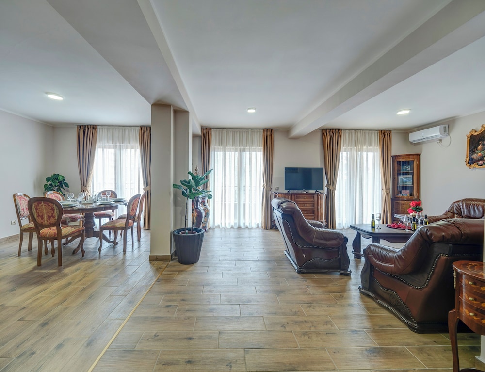Hotel Perun