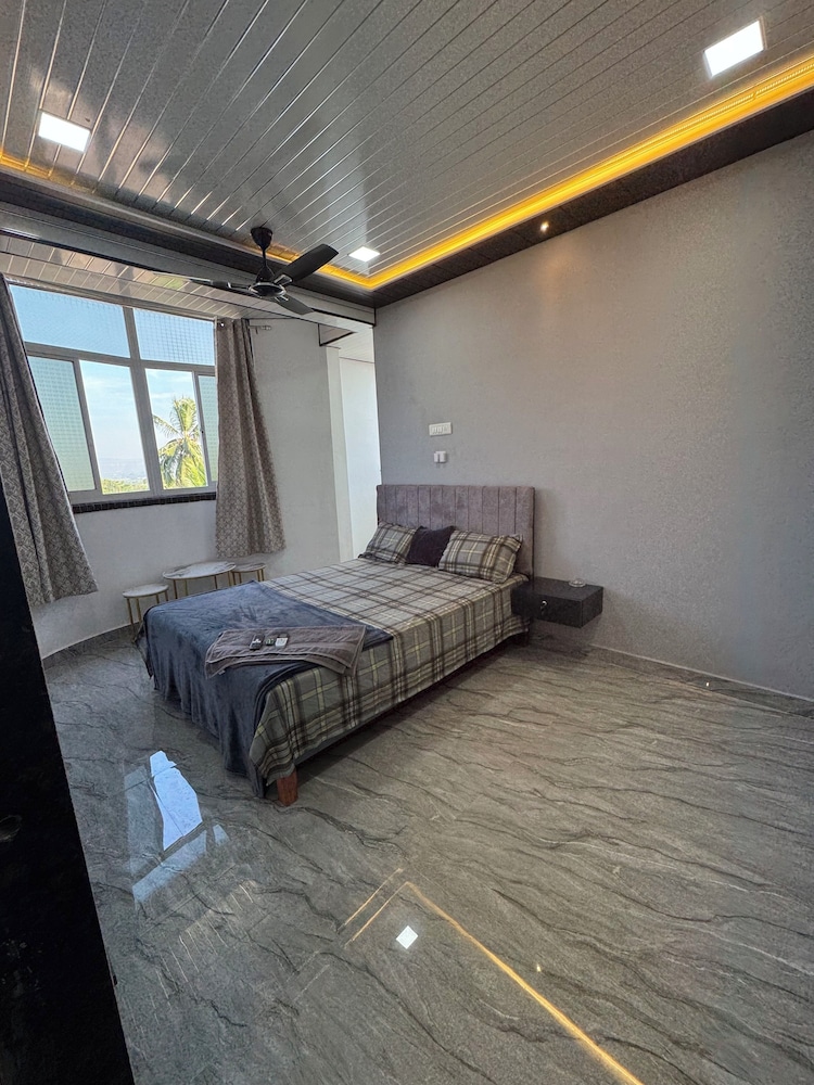 soge holiday lodging