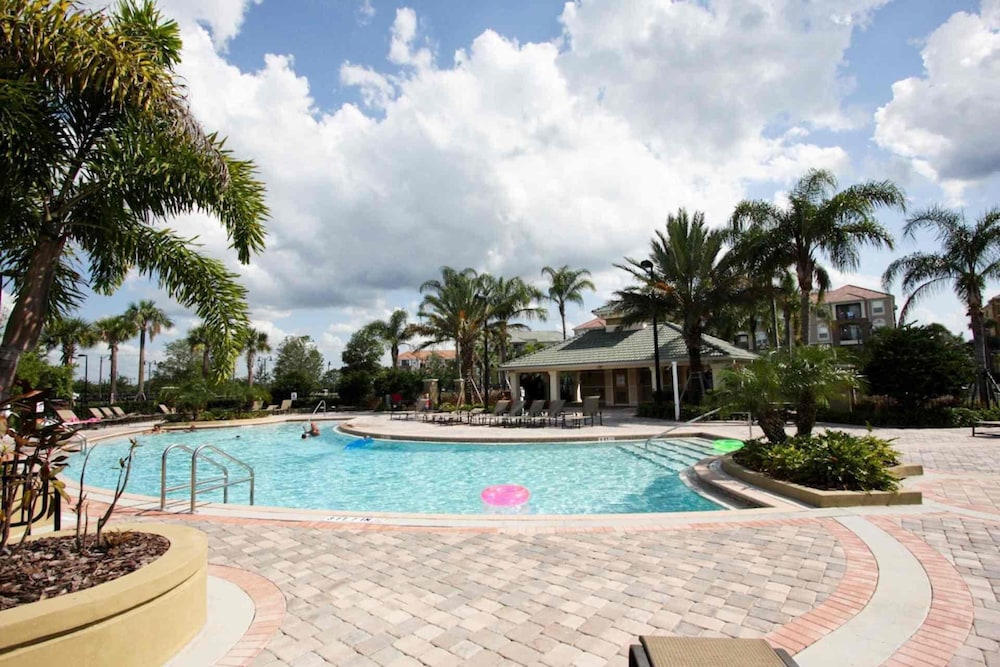 8036 Vista Cay 134 - Image 2