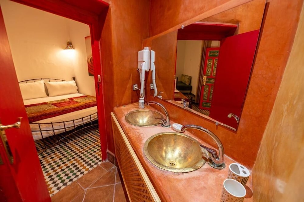 Riad Amira Luxury Palace