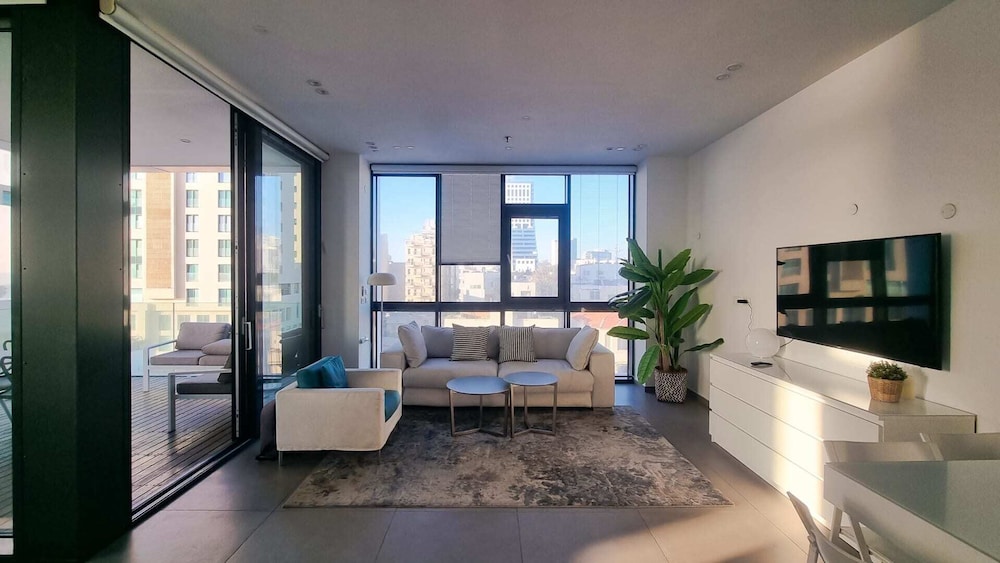 Hayarkon Royal in Tel Aviv-yafo