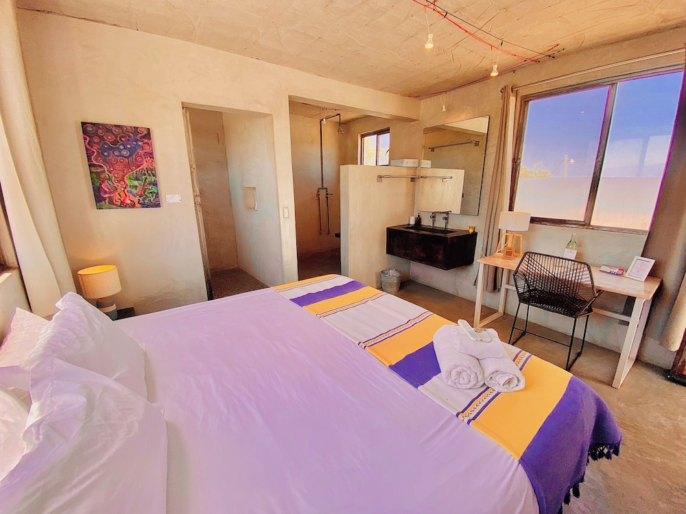 Perro Surfero Hotel Boutique - Todos Santos, BCS