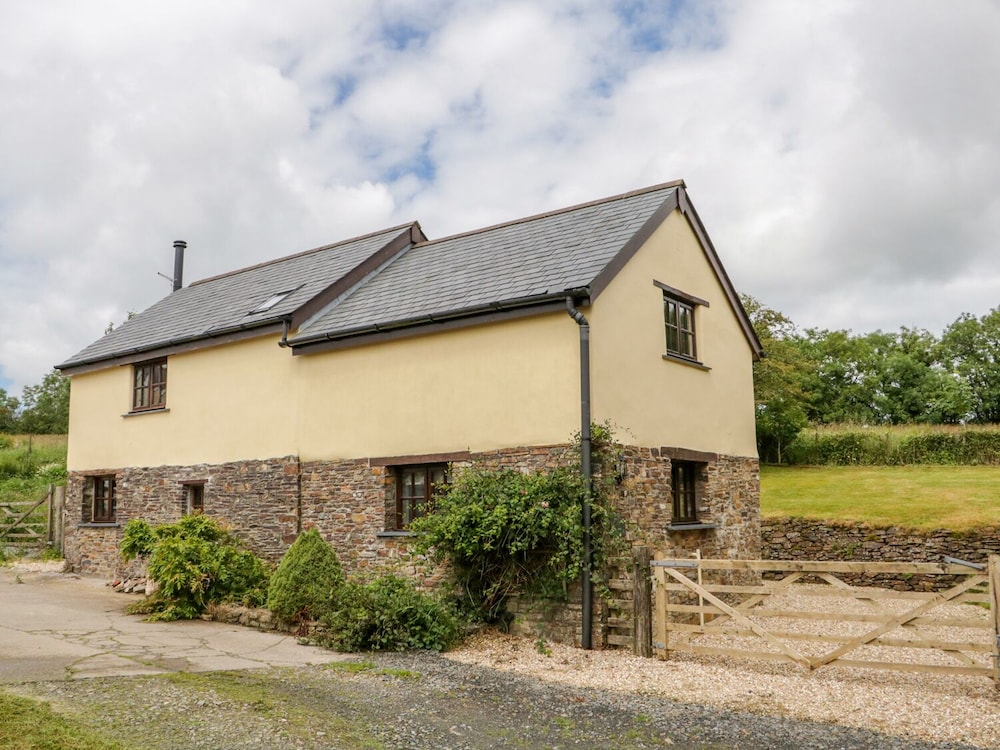 Okehampton Vacations - Thorny Tallet - Property Image 1