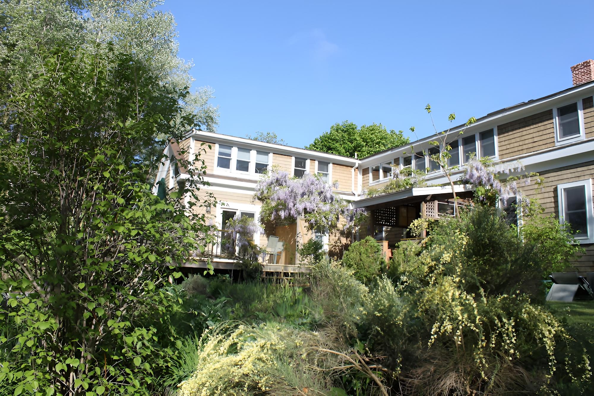 Chatham Guest Rooms