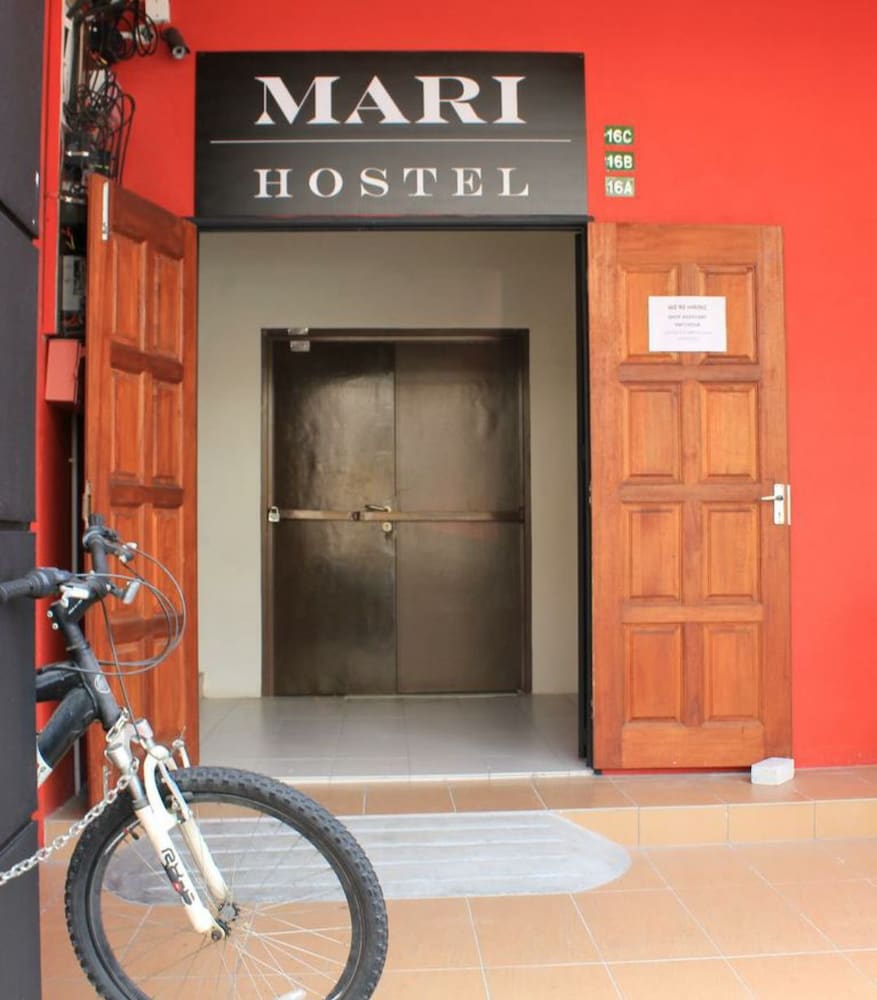 Mari Hostel