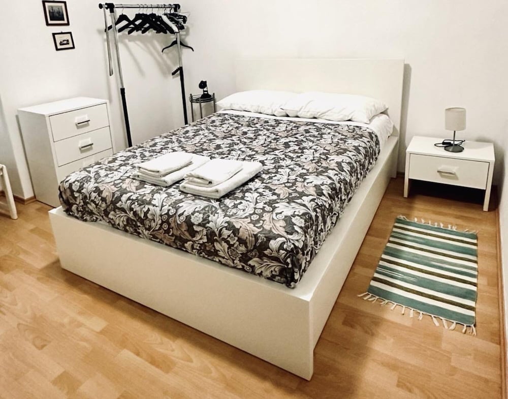 Luxury apartment Ivone with balcony
