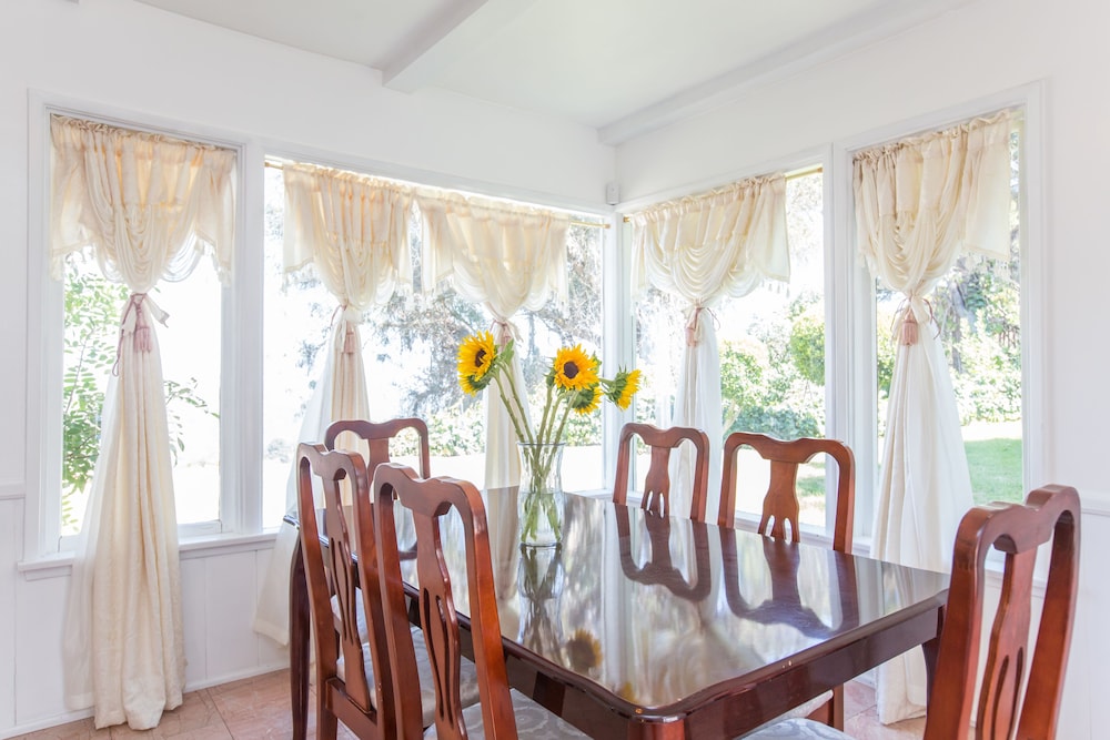 Bel-Air Villa, 3 Bedrooms - Celebrity Area - Image 2