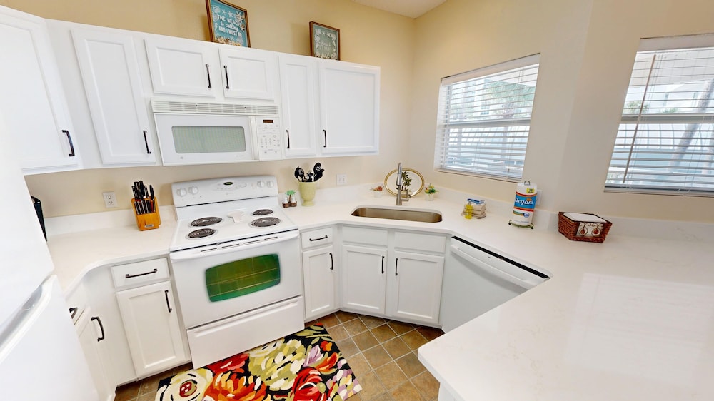 Sandpiper Cove 9222 2 Bedroom Condo