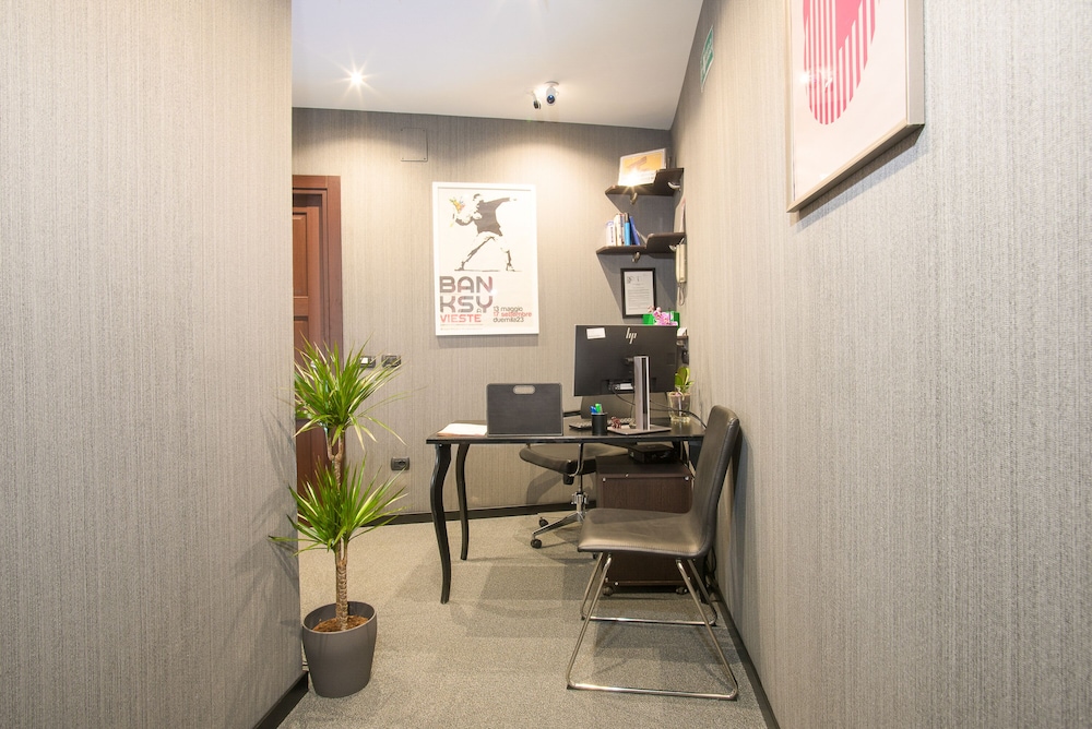 Rometobe Rooms & Hospitality