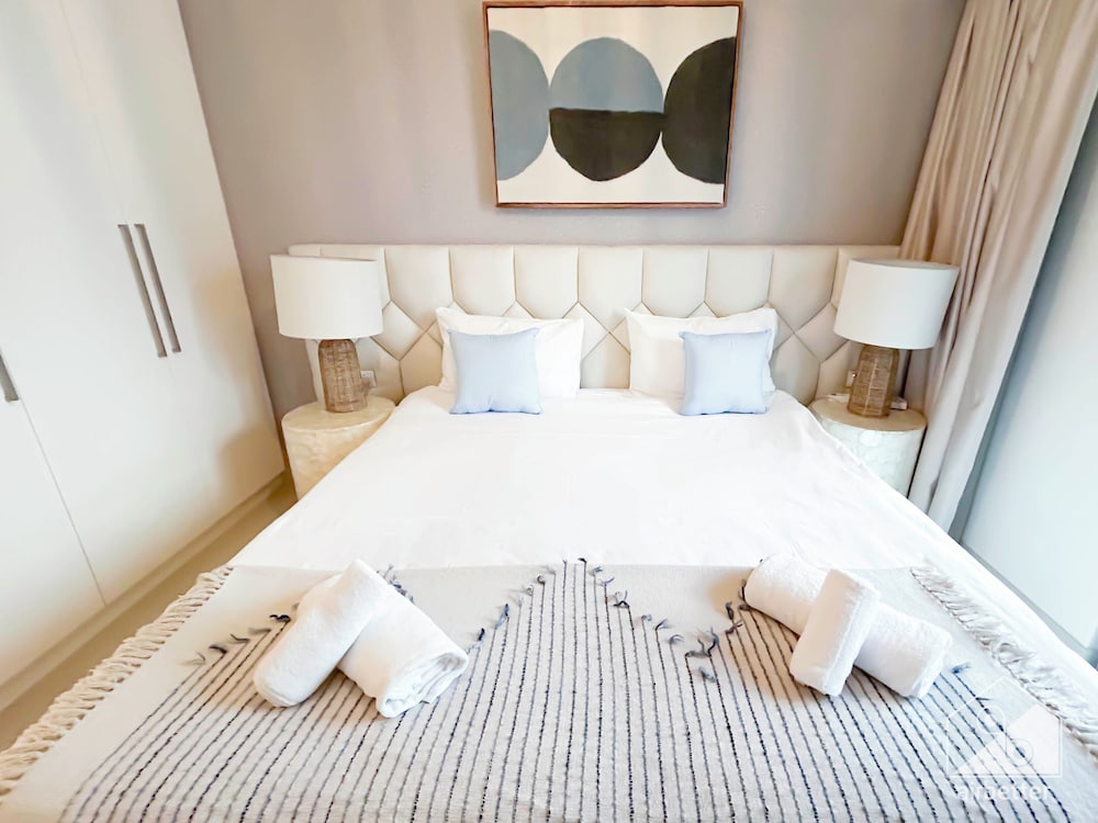 Luxury at Burj Crown Downtown Balcony & View