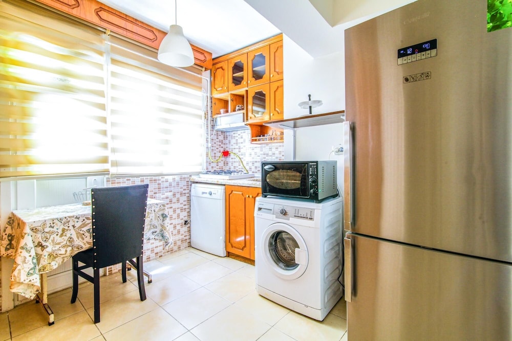 Centrally Located Chic Flat in Sisli