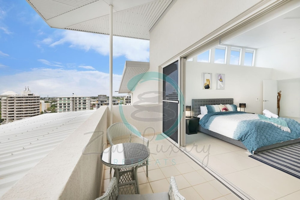 Zen Ocean View Ph Spacious Living Pool Parking - Image 5