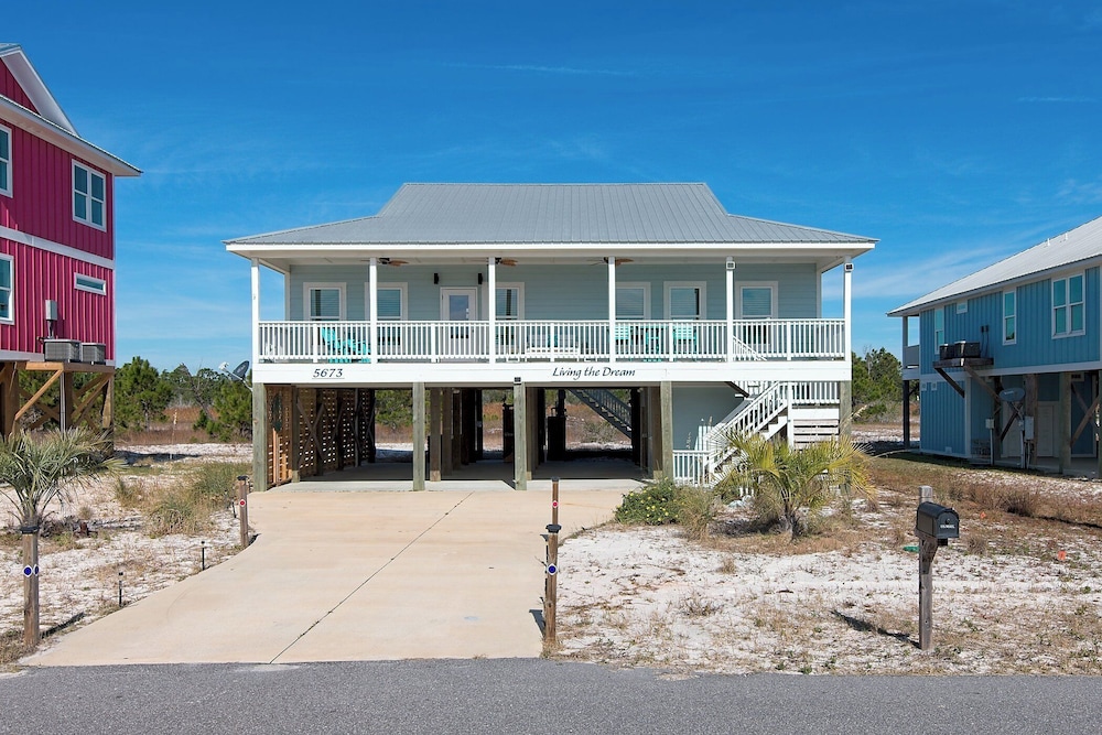 Living The Dream by Southern Vacation Rentals
